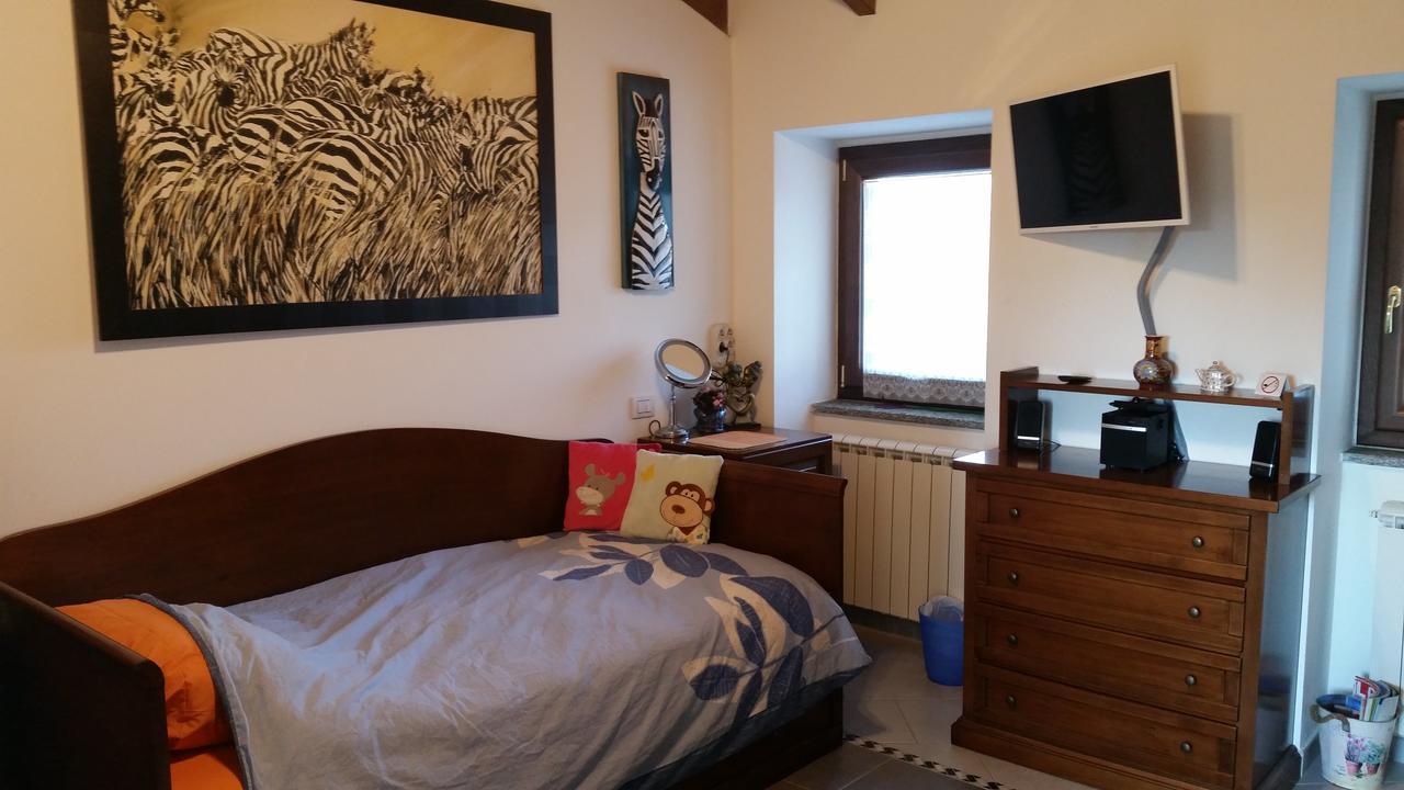 לינה וארוחת בוקר Carpeneto Cascina Rosa Camilla מראה חיצוני תמונה